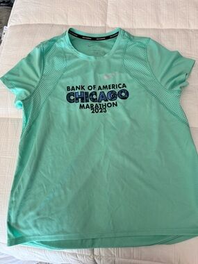 Nike Mint Green Chicago Marathon 2023 Short Sleeve Tee